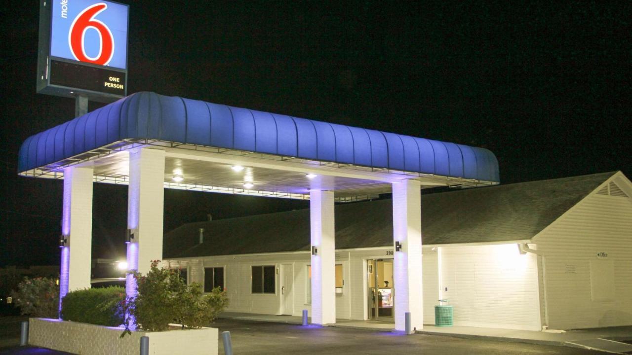 Motel 6-Fayetteville, Ar Buitenkant foto