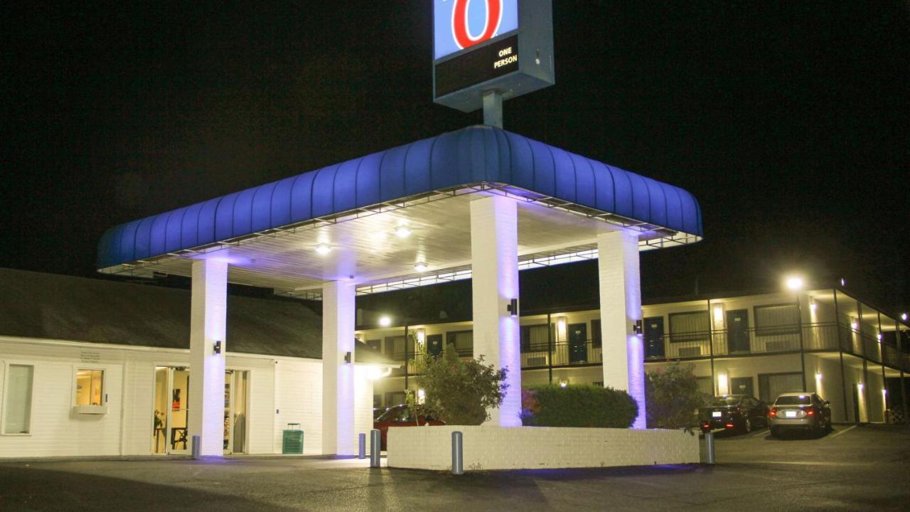 Motel 6-Fayetteville, Ar Buitenkant foto